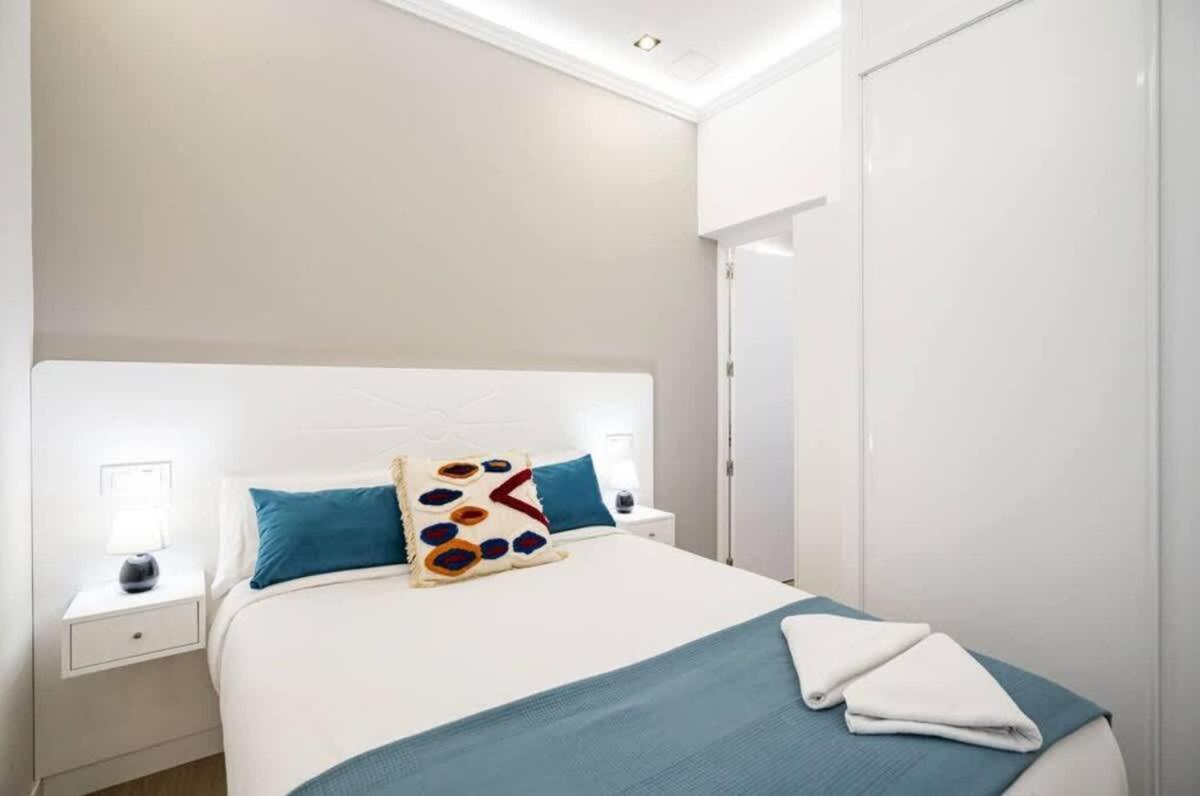 Plaza Mayor Cozy Private Apartment With Ac Madrid Eksteriør billede